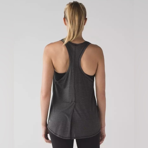 Lululemon Lightweight Tie It Up Singlet Grey Tank Size 6 LNC - Picture 5 of 7